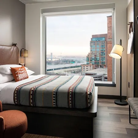 Moxy Louisville Downtown-2